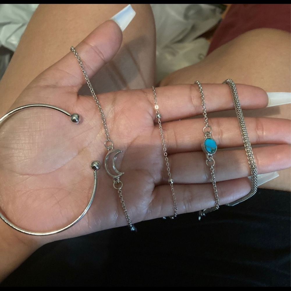 Bracelet